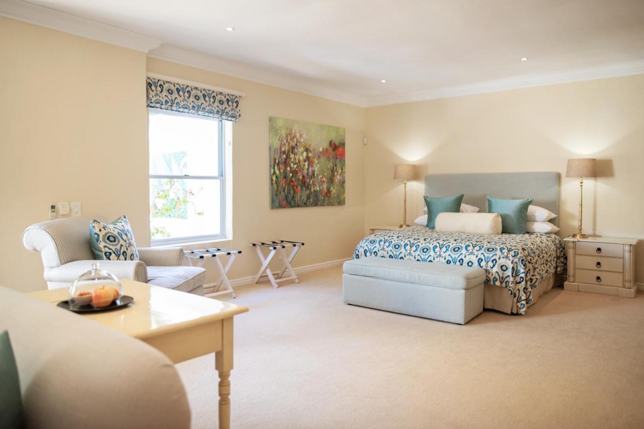 Last Word Constantia Guest house