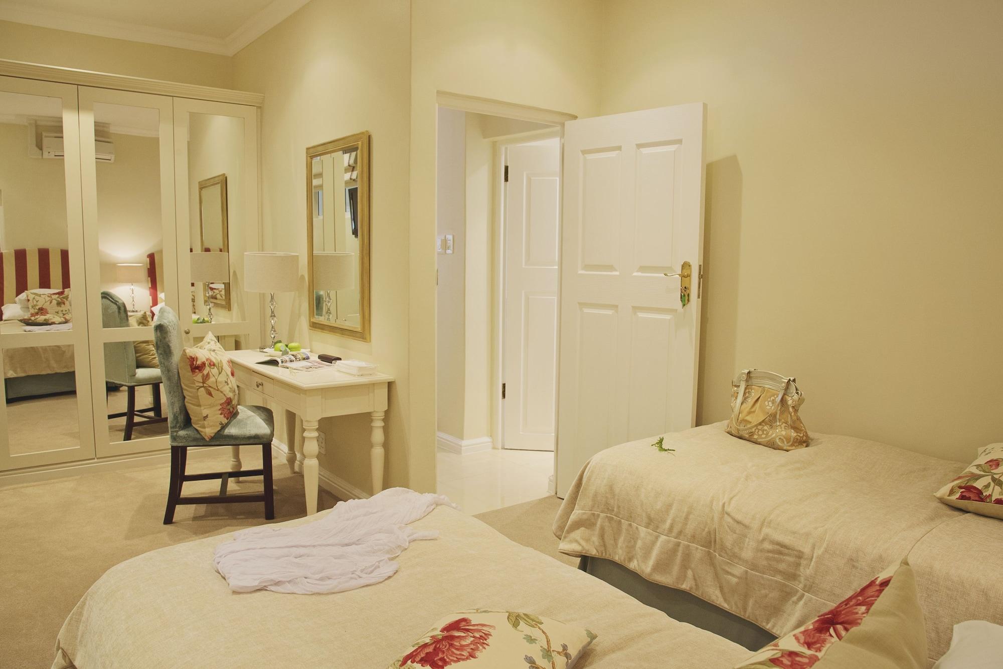 Guest house Last Word Constantia Cape Town